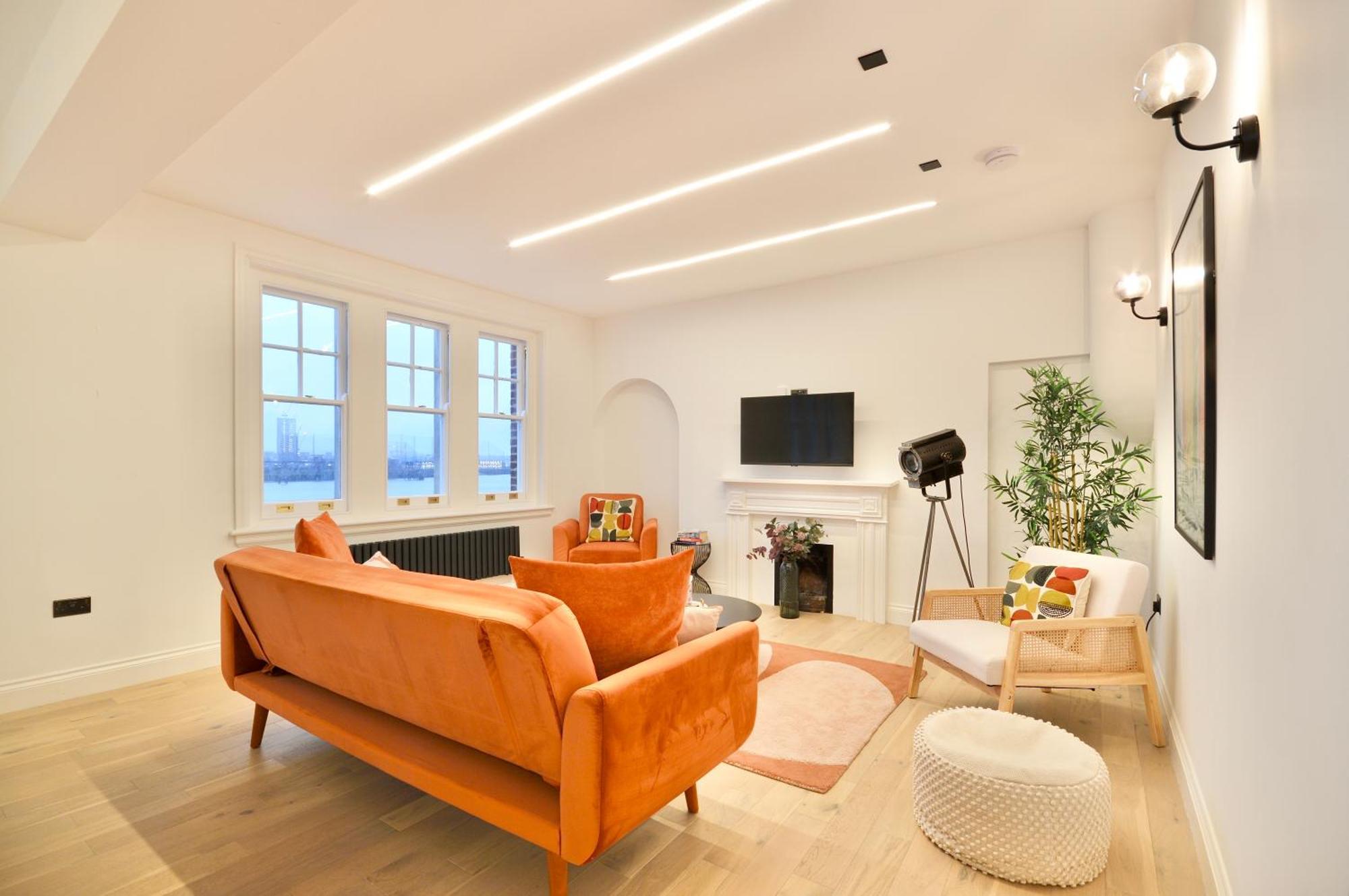 Newly Refurbished W/ River Views London Eksteriør billede